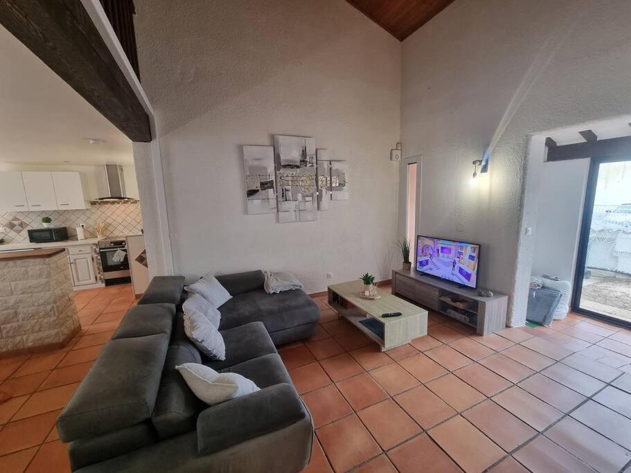 Jolie Villa Piscine A 15 Min Du Barcares Салз-ле-Шато Экстерьер фото